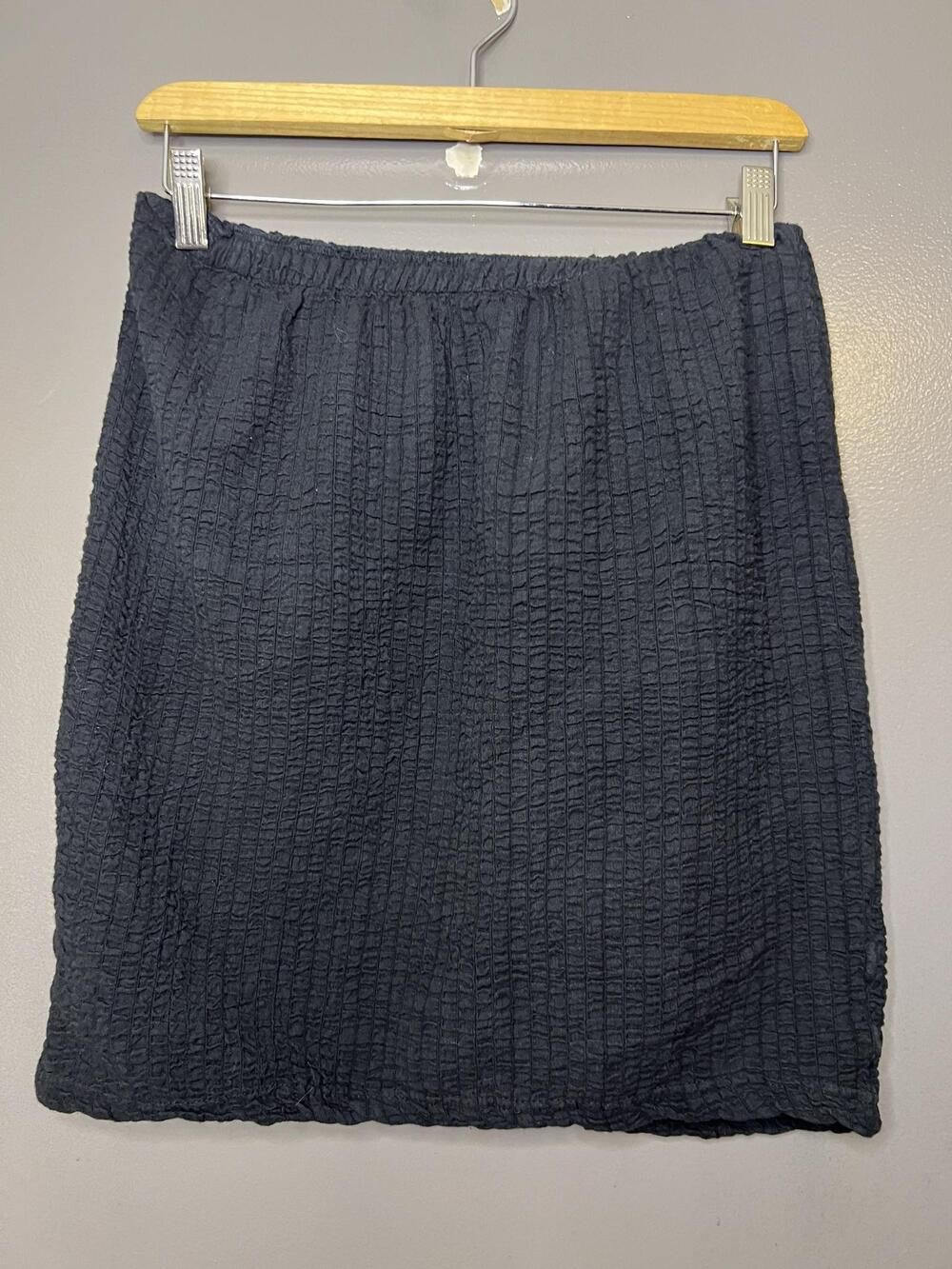 Free People Skirt Womens Small Black Textured Knit Mini Pull On Elastic Casual